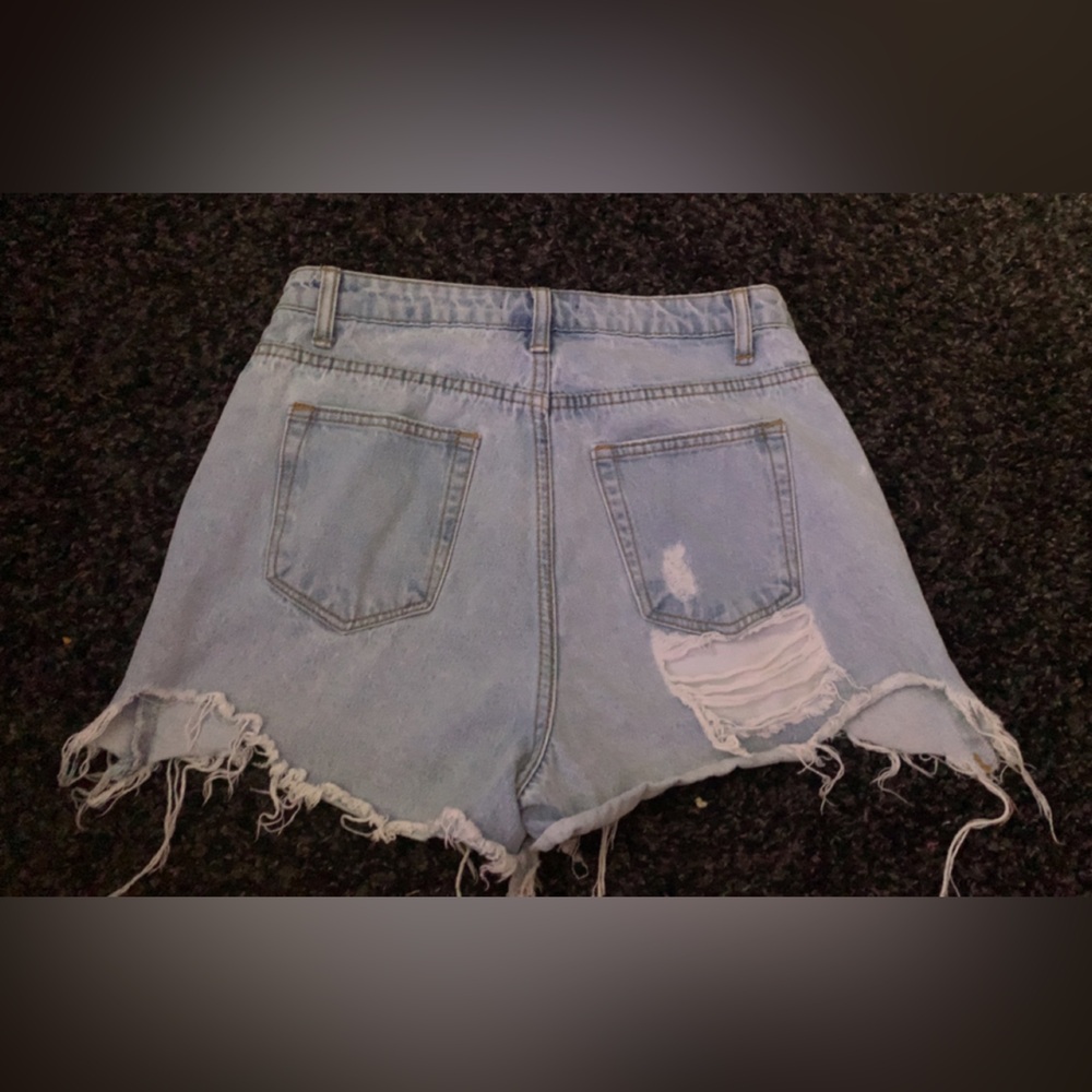 MISSGUIDED shorts - Picture 2 of 2